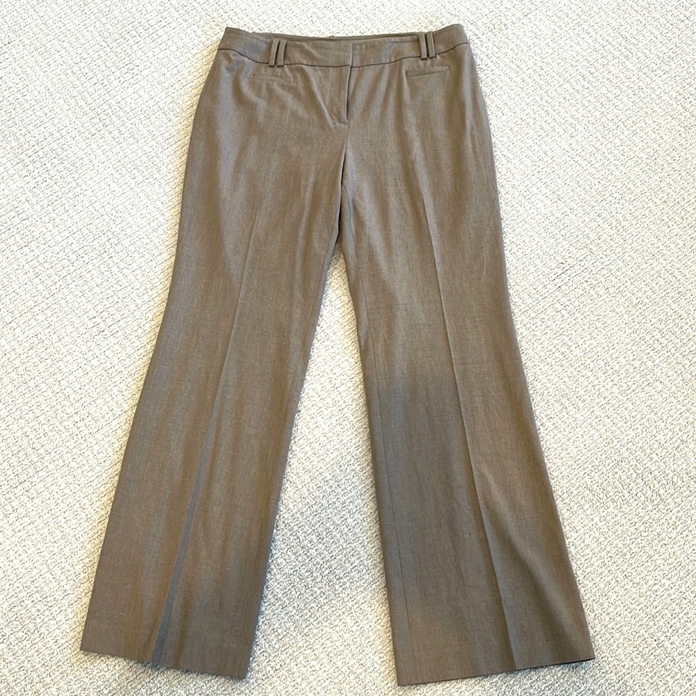 Loft women's dress pants. Julie style. Great condition size 10